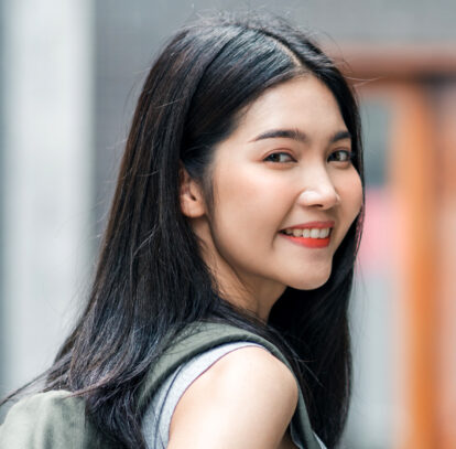How Does Teeth Whitening Work?