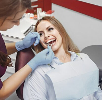 Common Dental Problems That Can Be Fixed with Bonding by a Dentist Near You